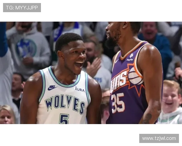 [NBA]里德转身回传 爱德华兹三分空心入网.